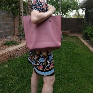 Shoulder bag, brand new!